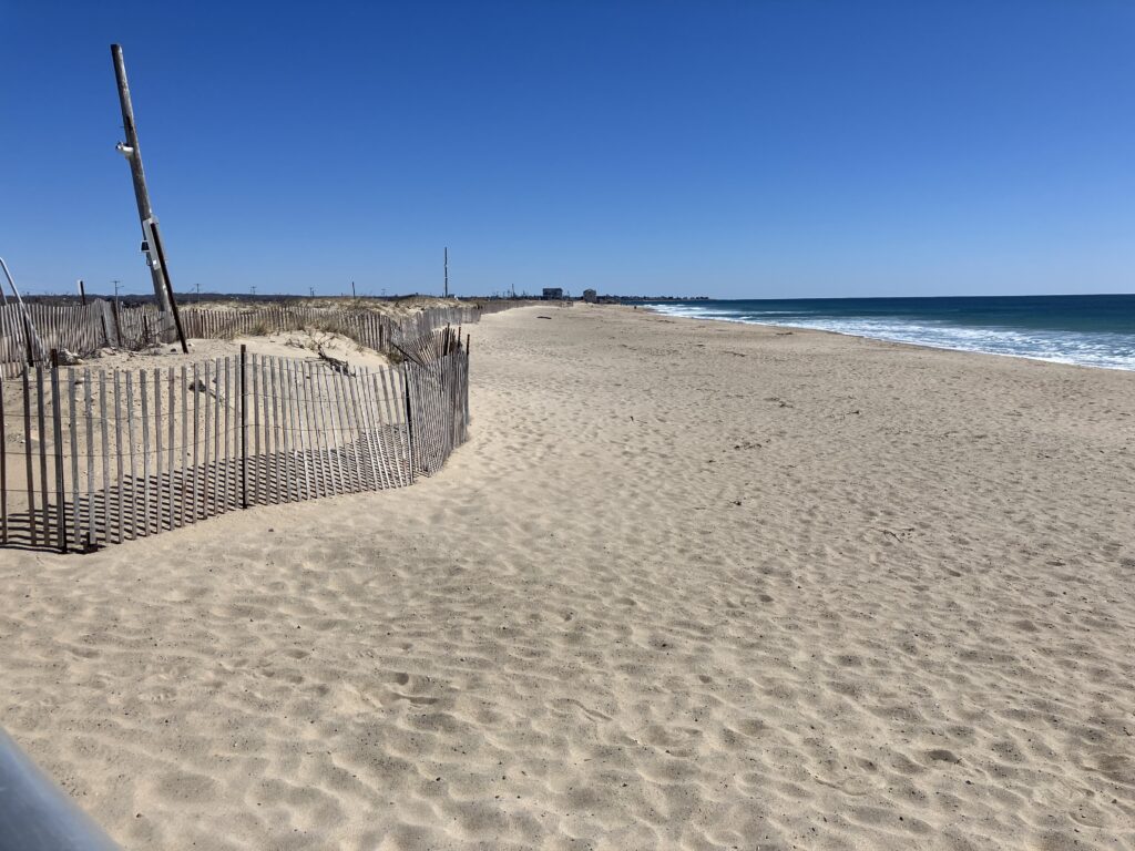 a fence on a beach (MyCoast AI)