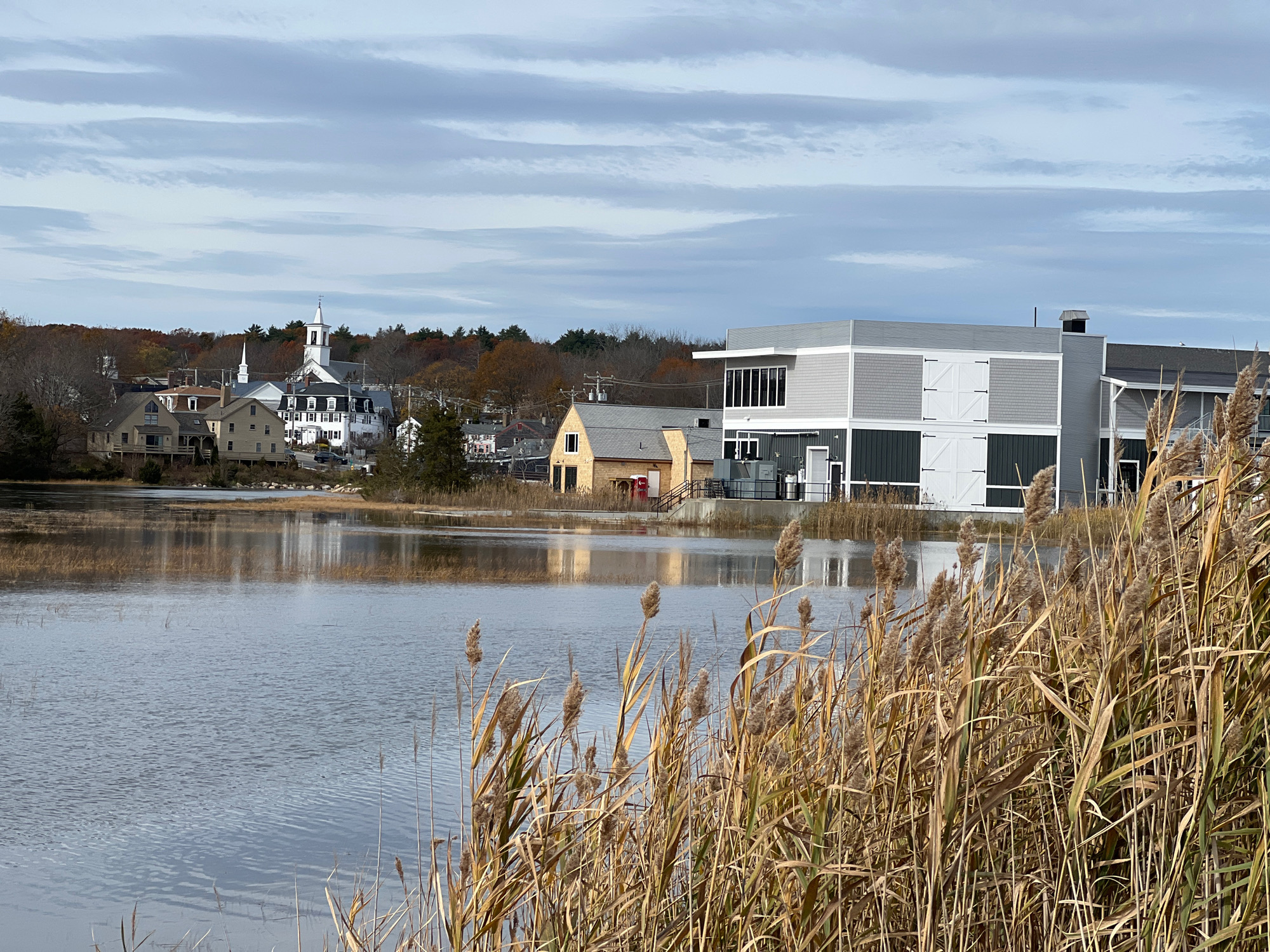 01f0de937b08f44e88516b593ed868799990e67f