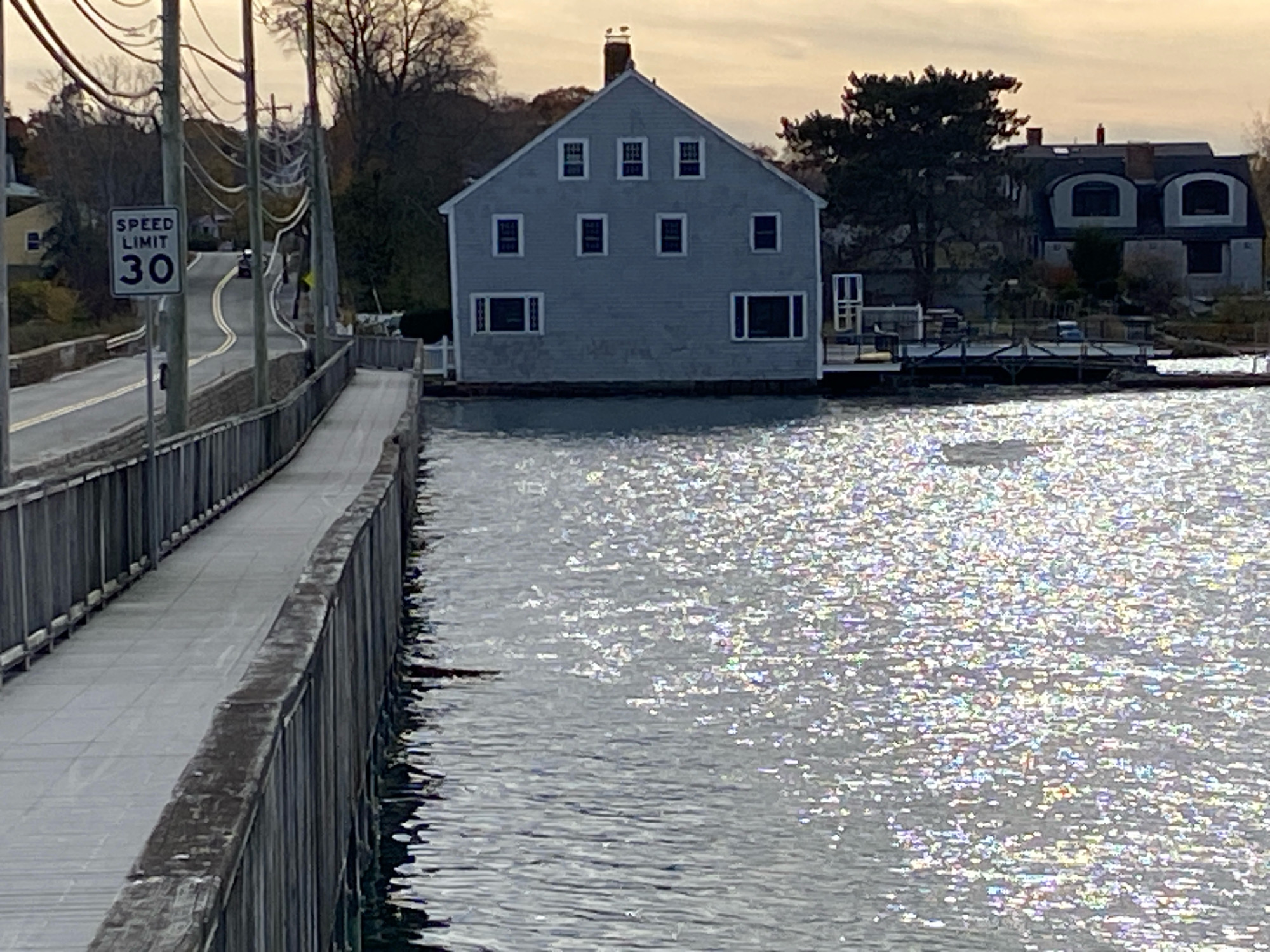 843c8e6f2dc5b93a446cb1ecac918b606867c222