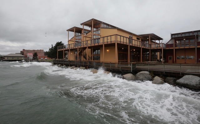 998baa5324374e1d716828a0a57930892